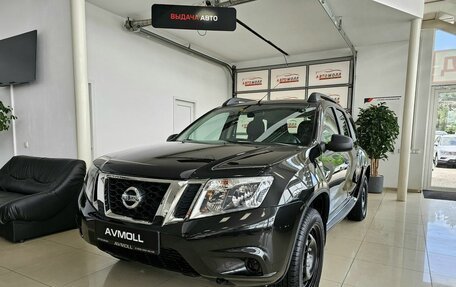 Nissan Terrano III, 2016 год, 1 729 000 рублей, 2 фотография