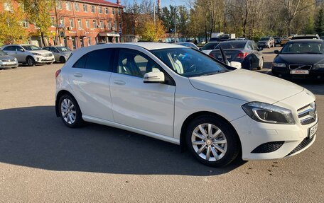 Mercedes-Benz A-Класс, 2014 год, 1 400 000 рублей, 4 фотография