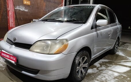 Toyota Platz, 2000 год, 350 000 рублей, 2 фотография