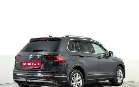 Volkswagen Tiguan II, 2018 год, 2 329 000 рублей, 5 фотография