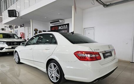 Mercedes-Benz E-Класс, 2011 год, 1 849 000 рублей, 7 фотография