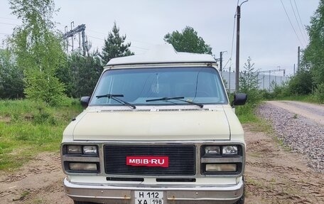 Chevrolet Van, 1992 год, 700 000 рублей, 2 фотография
