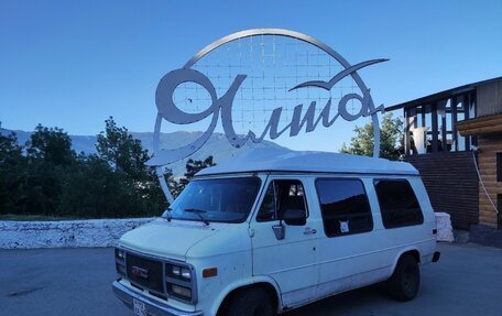 Chevrolet Van, 1992 год, 700 000 рублей, 3 фотография