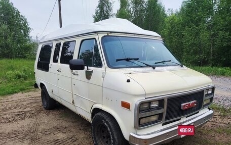 Chevrolet Van, 1992 год, 700 000 рублей, 4 фотография