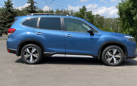 Subaru Forester, 2019 год, 2 650 000 рублей, 3 фотография