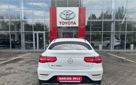 Mercedes-Benz GLC Coupe, 2018 год, 4 100 000 рублей, 7 фотография