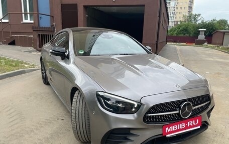 Mercedes-Benz E-Класс, 2022 год, 7 900 000 рублей, 6 фотография