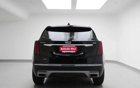 Cadillac XT5 I рестайлинг, 2022 год, 8 056 000 рублей, 3 фотография