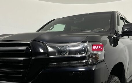 Toyota Land Cruiser 200, 2017 год, 6 700 000 рублей, 9 фотография