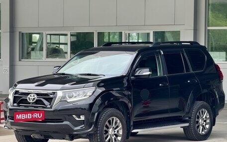 Toyota Land Cruiser Prado 150 рестайлинг 2, 2018 год, 5 497 000 рублей, 4 фотография