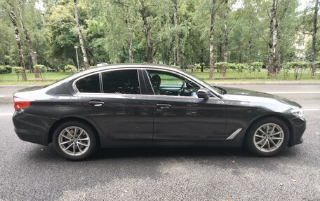 BMW 5 серия, 2019 год, 3 200 000 рублей, 3 фотография