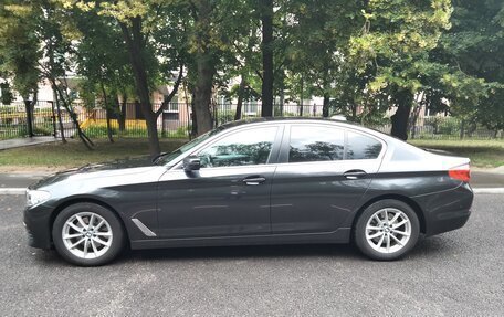 BMW 5 серия, 2019 год, 3 200 000 рублей, 2 фотография