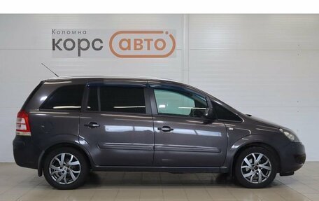 Opel Zafira B, 2014 год, 856 000 рублей, 4 фотография