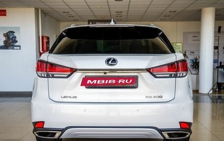 Lexus RX IV рестайлинг, 2019 год, 5 698 000 рублей, 6 фотография