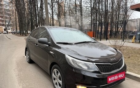 KIA Rio III рестайлинг, 2015 год, 715 000 рублей, 3 фотография