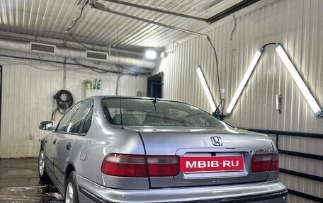 Honda Accord VII рестайлинг, 1997 год, 250 000 рублей, 5 фотография