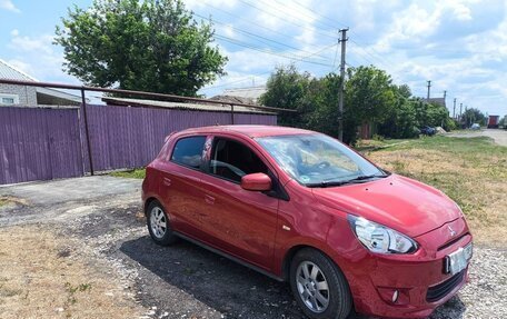 Mitsubishi Space Star II рестайлинг, 2014 год, 1 000 000 рублей, 3 фотография