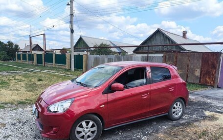 Mitsubishi Space Star II рестайлинг, 2014 год, 1 000 000 рублей, 2 фотография