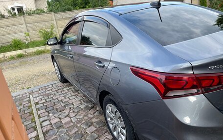 Hyundai Solaris II рестайлинг, 2017 год, 1 250 000 рублей, 5 фотография