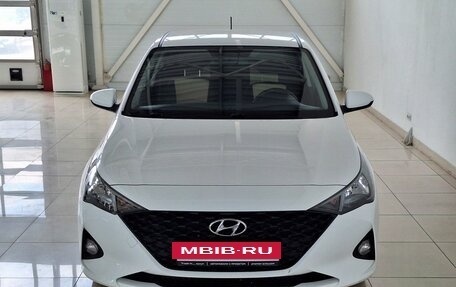 Hyundai Solaris II рестайлинг, 2021 год, 1 355 000 рублей, 2 фотография