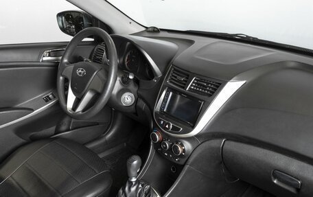 Hyundai Solaris II рестайлинг, 2015 год, 962 500 рублей, 4 фотография