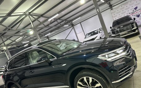 Volkswagen Touareg III, 2021 год, 5 800 000 рублей, 9 фотография