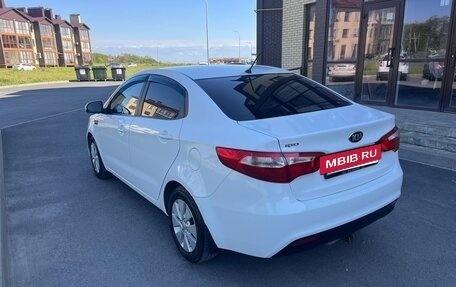 KIA Rio III рестайлинг, 2013 год, 980 000 рублей, 4 фотография