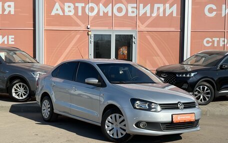 Volkswagen Polo VI (EU Market), 2011 год, 890 000 рублей, 3 фотография