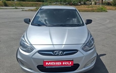 Hyundai Solaris II рестайлинг, 2011 год, 695 000 рублей, 1 фотография