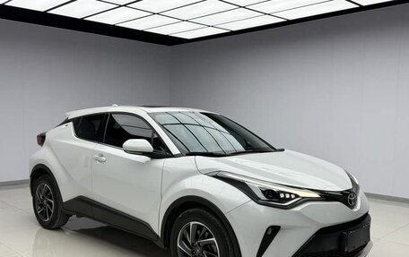 Toyota C-HR I рестайлинг, 2021 год, 2 060 999 рублей, 3 фотография