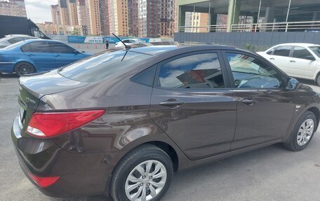 Hyundai Solaris II рестайлинг, 2015 год, 1 270 000 рублей, 4 фотография