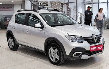 Renault Sandero II рестайлинг, 2020 год, 1 250 000 рублей, 3 фотография