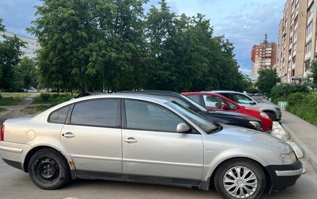 Volkswagen Passat B5+ рестайлинг, 1998 год, 320 000 рублей, 3 фотография