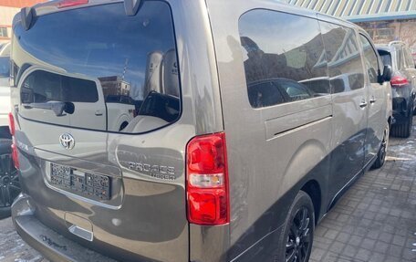 Toyota ProAce II, 2021 год, 5 950 000 рублей, 2 фотография