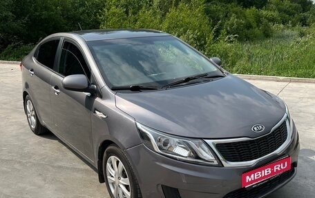 KIA Rio III рестайлинг, 2012 год, 680 000 рублей, 2 фотография