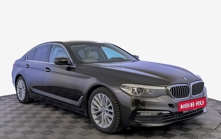 BMW 5 серия, 2018 год, 2 500 000 рублей, 3 фотография