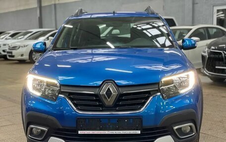 Renault Sandero II рестайлинг, 2020 год, 1 090 000 рублей, 2 фотография
