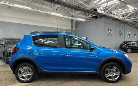 Renault Sandero II рестайлинг, 2020 год, 1 090 000 рублей, 4 фотография