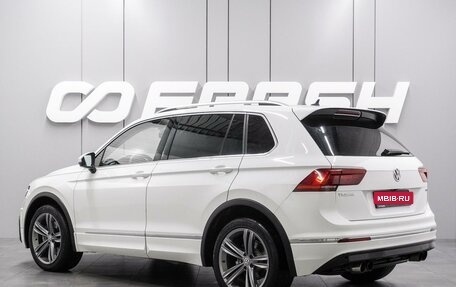 Volkswagen Tiguan II, 2018 год, 2 487 000 рублей, 2 фотография