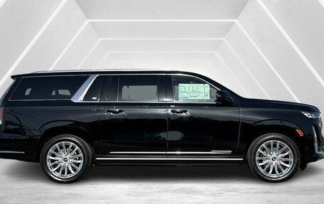 Cadillac Escalade V, 2024 год, 20 385 000 рублей, 3 фотография