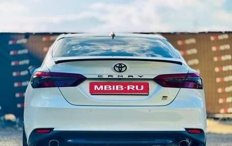 Toyota Camry, 2021 год, 3 199 000 рублей, 4 фотография