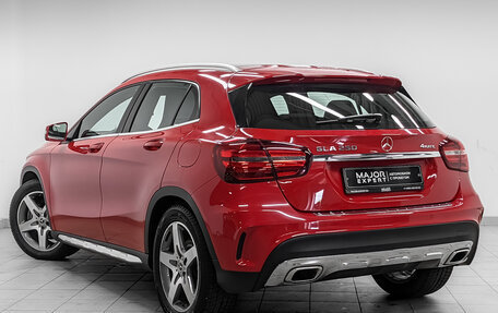 Mercedes-Benz GLA, 2018 год, 3 500 000 рублей, 7 фотография