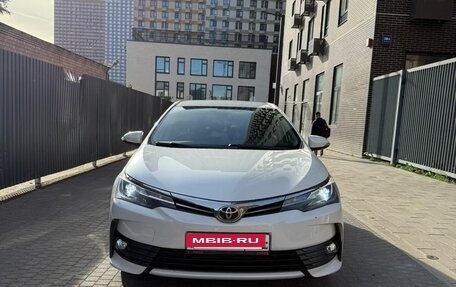 Toyota Corolla, 2018 год, 2 050 000 рублей, 2 фотография