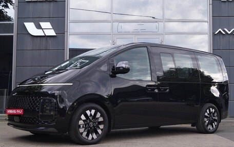 Hyundai Staria, 2025 год, 7 650 000 рублей, 3 фотография