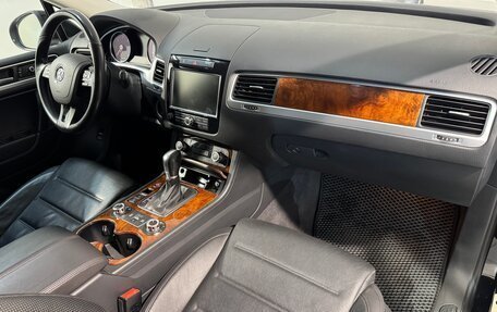 Volkswagen Touareg III, 2014 год, 2 649 800 рублей, 3 фотография