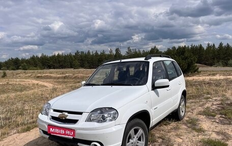 Chevrolet Niva I рестайлинг, 2013 год, 990 000 рублей, 5 фотография