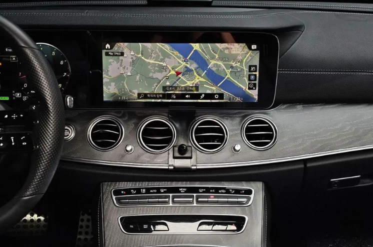 Mercedes-Benz E-Класс W213, 2021 год, 5 840 000 рублей, 15 фотография