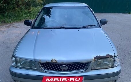 Nissan Sunny B15, 1999 год, 150 000 рублей, 2 фотография
