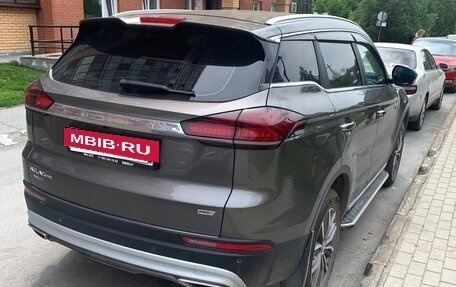 Geely Atlas, 2022 год, 2 500 000 рублей, 3 фотография