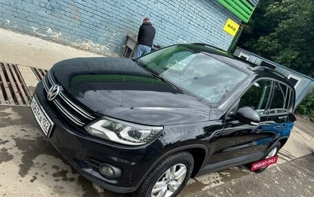 Volkswagen Tiguan I, 2011 год, 1 260 000 рублей, 2 фотография